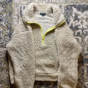 Fleece half zip pullover (CREAM COLOR)